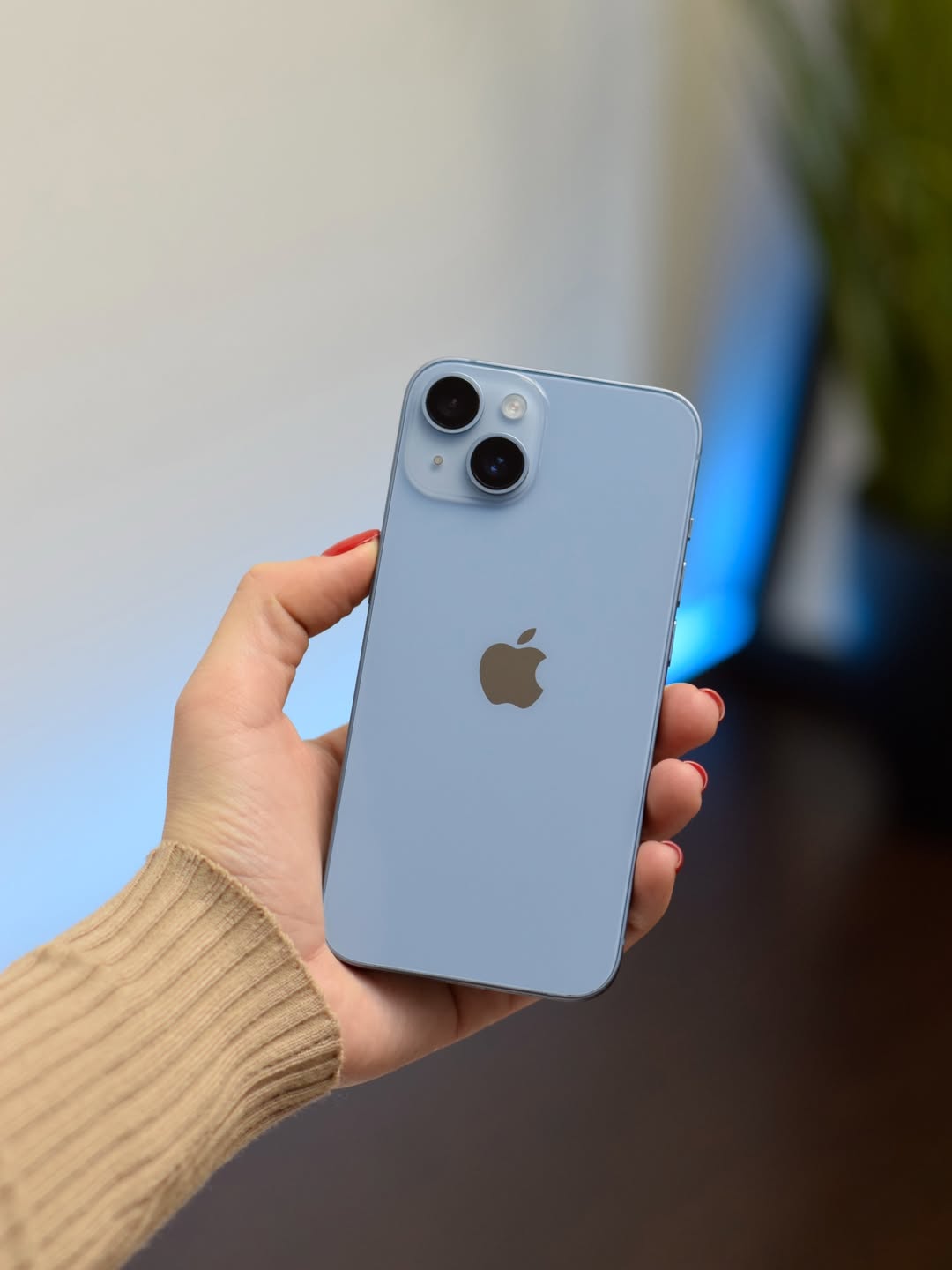 iPhone 14
